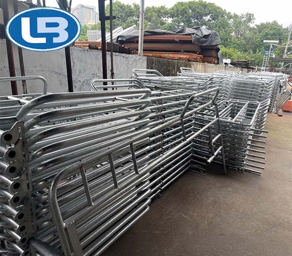 Galvanized pig pen frame